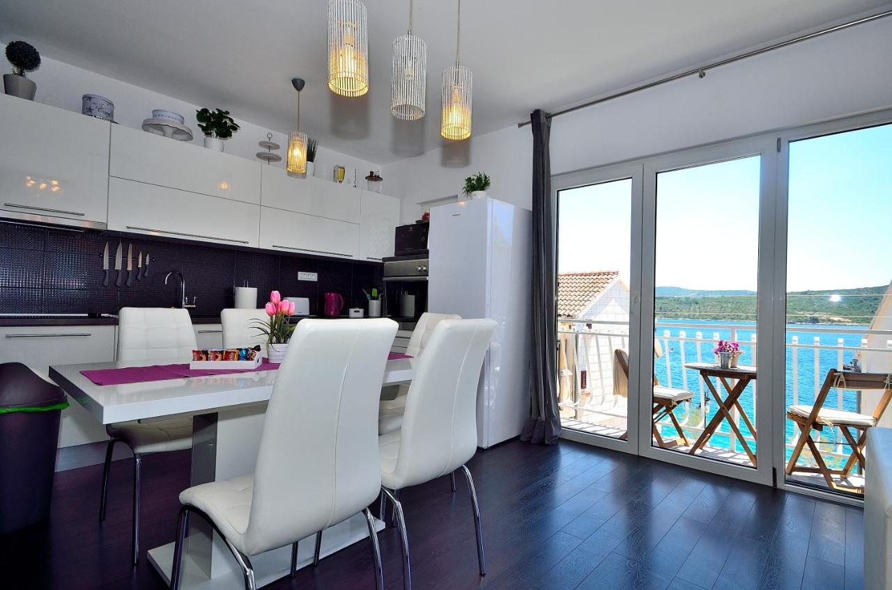 Apartman Staro Selo Primošten Buitenkant foto