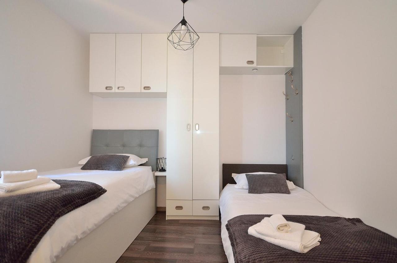 Apartman Staro Selo Primošten Buitenkant foto